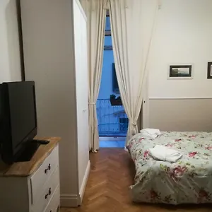 https://at-home-lettieri.hotels-amalfi.com